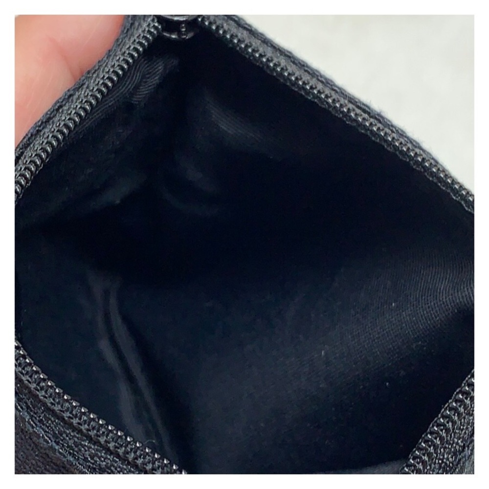 Authentic Gucci Wallet - Picture 10 of 10